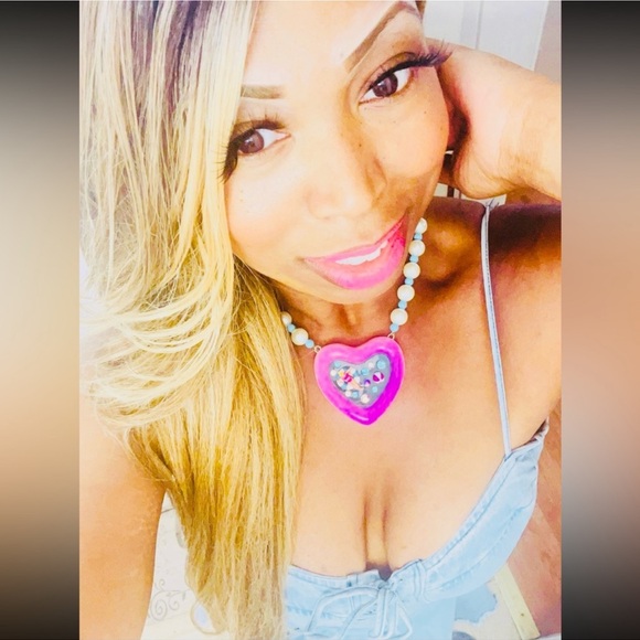 Meet your Posher, Christine - Picture 14 of 16